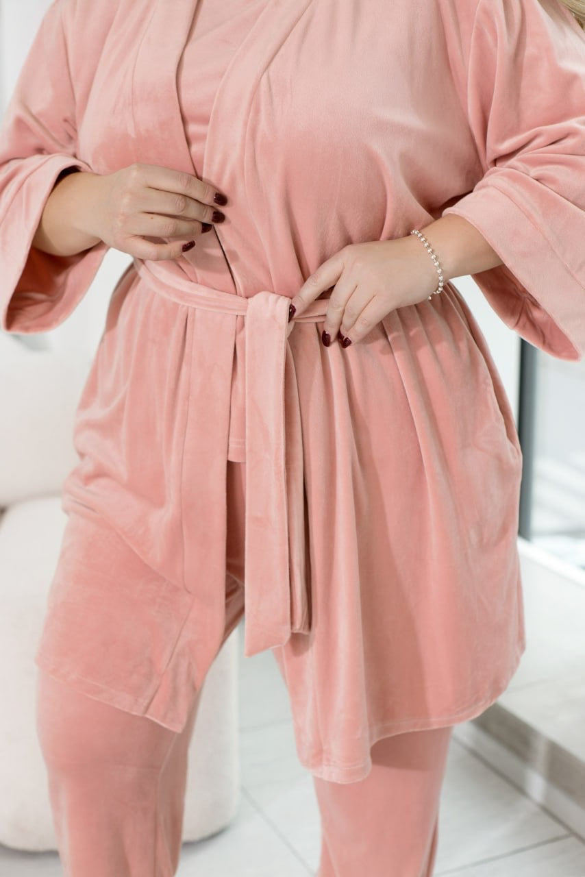 Невероятно мягкий велюровый комплект — ощущение роскоши в размерах 2XL–11XL